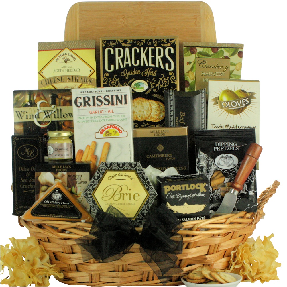 Classic Selections: Cheese & Snack Gift Basket - Gift Baskets for Delivery